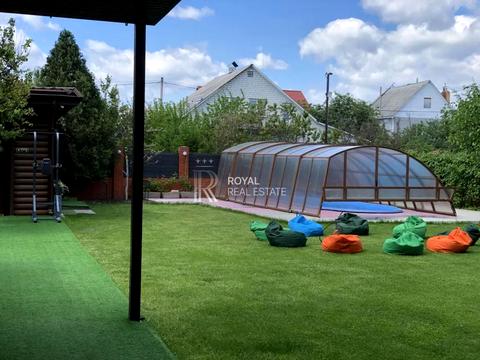 будинок за адресою Орхідейна