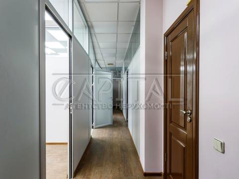 комерційна за адресою Музейний, 7