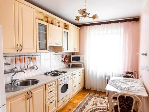 квартира за адресою Гайдамацька вул. (Марфи Струтинської)