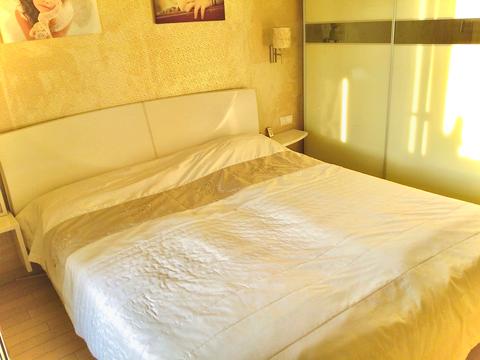 квартира по адресу Дмитрия Яворницкого просп. (Карла Маркса)