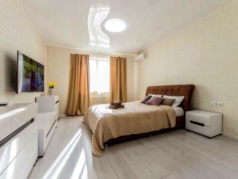 квартира за адресою Софії Русової вул., 5