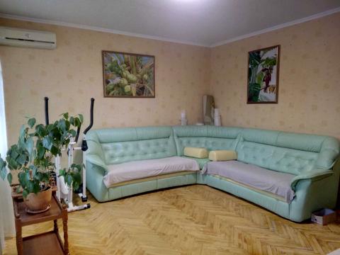 квартира по адресу Гарета Джонса ул. (Сімʼї Хохлових), 4