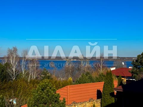 будинок за адресою Краєвидна вул., 777