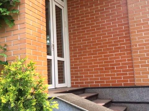 будинок за адресою Барикадна вул.