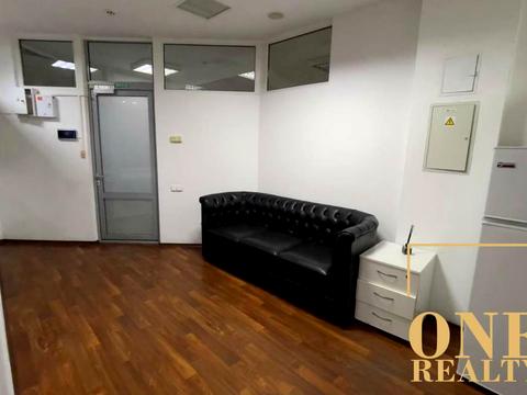 комерційна за адресою Басейна вул., 7-В