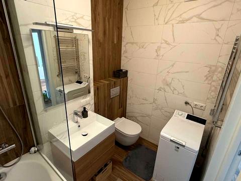 квартира за адресою Миколи Лукаша вул., 4а