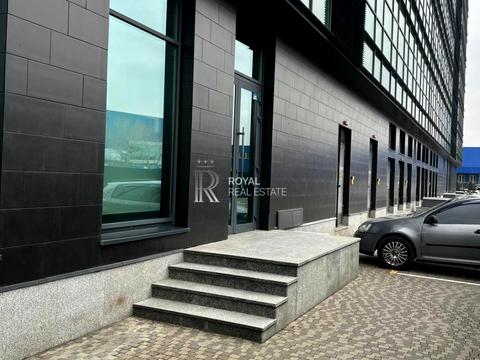коммерческая по адресу проспект Степана Бандери, 28а