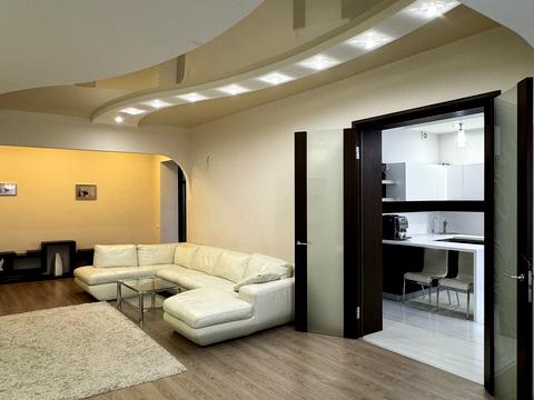 квартира по адресу Андрея Верхогляда ул. (Михайла Драгомирова), 4