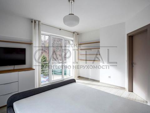 будинок за адресою Лінія 11-а вул., 20