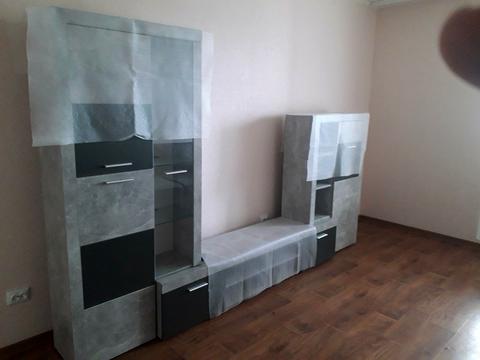 квартира за адресою Миколи Вінграновського вул., 2