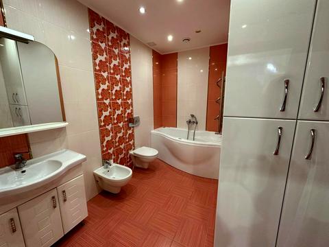 квартира по адресу Червоной Калины просп., 64