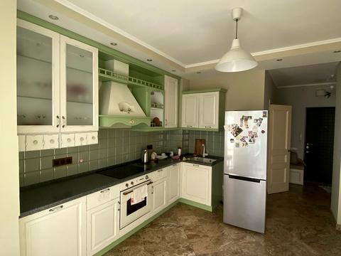 квартира за адресою Регенераторна вул., 4