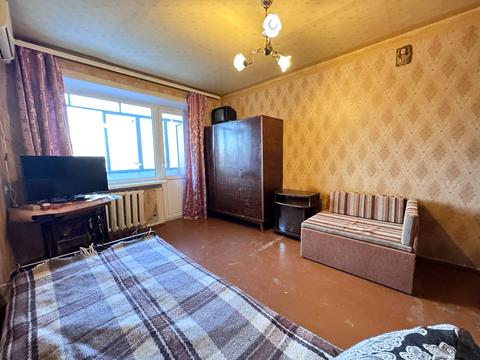 квартира за адресою Богдана Хмельницького просп. (Героїв Сталінграда), 63