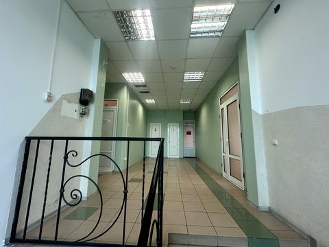 комерційна за адресою Галицька, 1