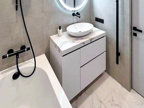 квартира за адресою Салютна вул., 2-Б