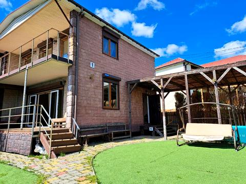 дом по адресу лесі Українки