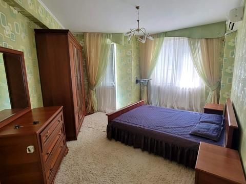 квартира за адресою Академіка Сахарова вул., 38