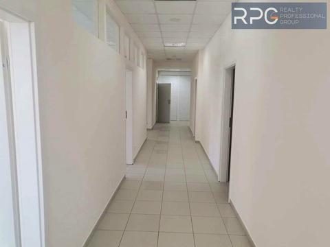 комерційна за адресою Степана Бандери просп. (Московський), 16Б
