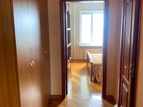 квартира за адресою Раїси Окіпної вул., 5
