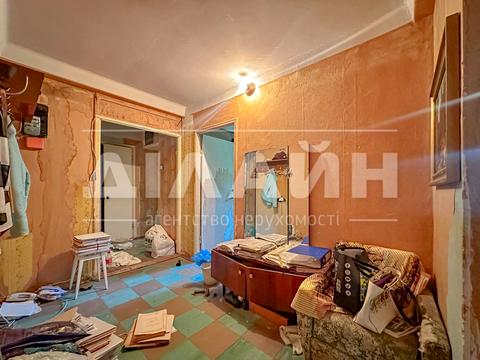 квартира за адресою Василя Сергієнка вул. (Задніпровська), 8