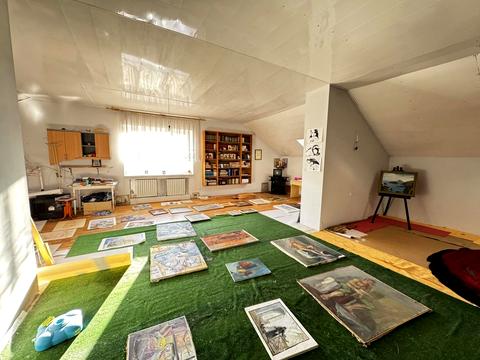 будинок за адресою Центральна вул., 3