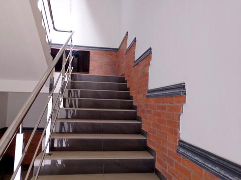 коммерческая по адресу Новгородська, 39