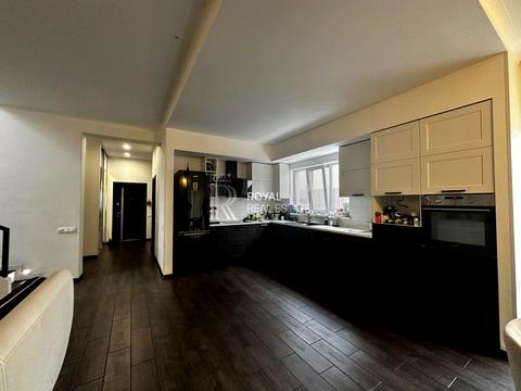 будинок за адресою Кленова вул.