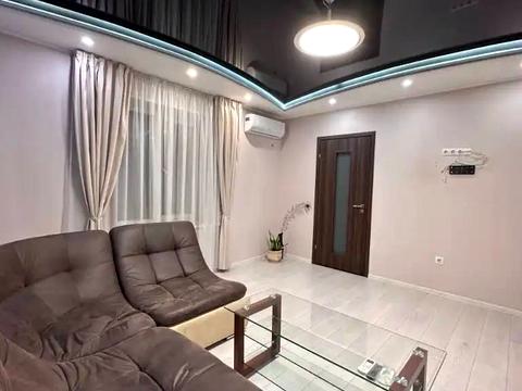 квартира по адресу Богдана Хмельницкого просп. (Героев Сталинграда), 57