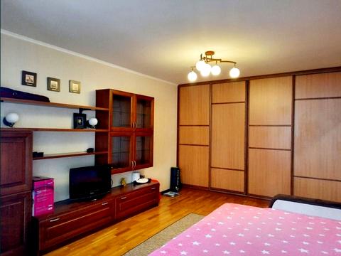 квартира за адресою Київ, Анни Ахматової вул., 30
