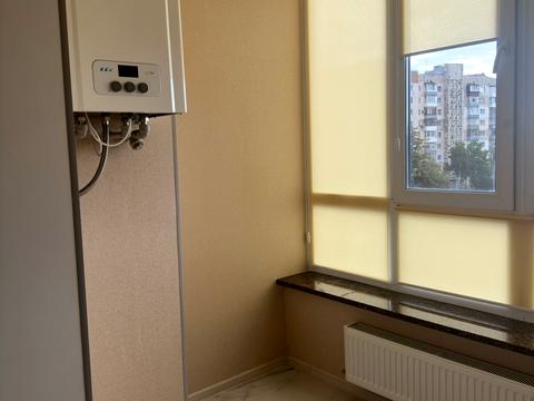 квартира за адресою Домбровського вул., 3