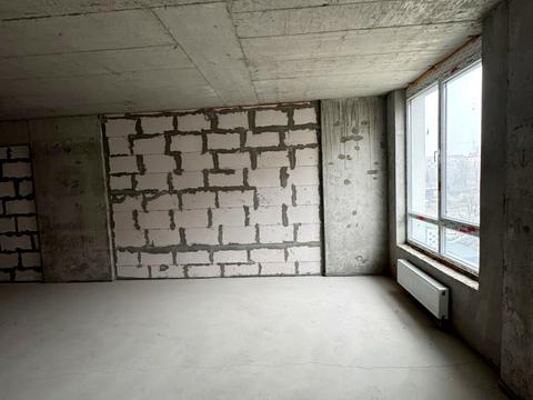 квартира за адресою Космічна вул., 5