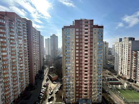квартира за адресою Саперно-Слобідська вул., 10