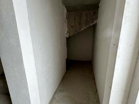 будинок за адресою Центральна вул., 1а