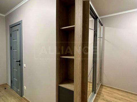 квартира за адресою Хіміків вул., 28, к.1-6