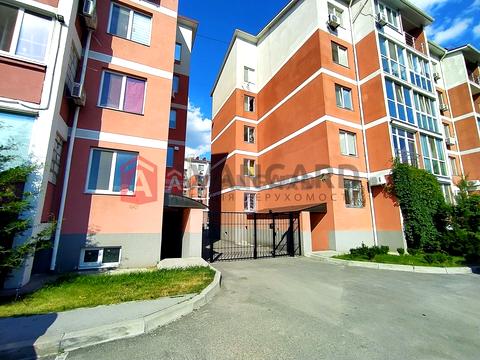 комерційна за адресою Кобзаря бульв., 3