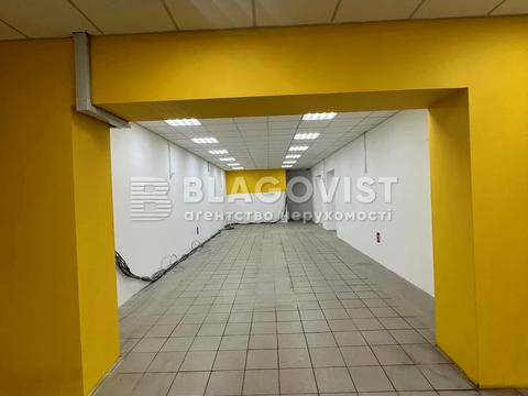 комерційна за адресою Микільсько-Слобідська вул., 6/2