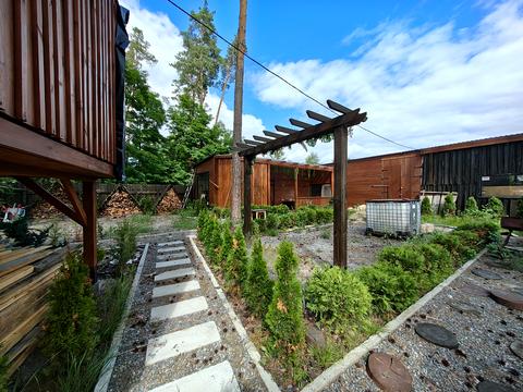 коммерческая по адресу Соборності, 27