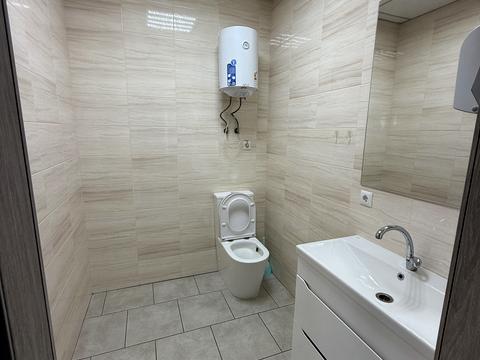 комерційна за адресою Університетська вул., 29а