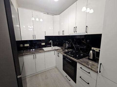 квартира за адресою Карла Мікльоша вул., 20а
