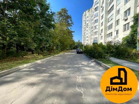 квартира по адресу Миколи Хвильового ул., 1