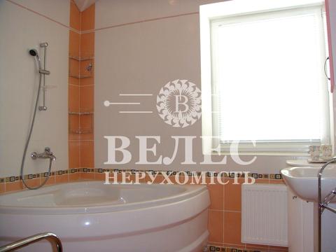 будинок за адресою Київська вул., 1
