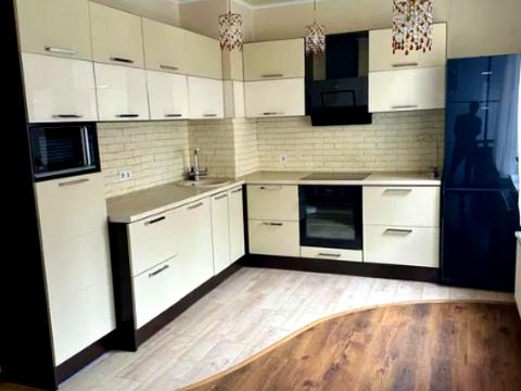 квартира по адресу Гранитная ул., 3