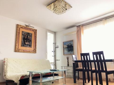 квартира по адресу Леси Украинки бульв., 3
