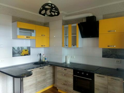 квартира по адресу Академика Глушкова просп., 9-Д