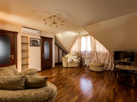 будинок за адресою Озерна, 2