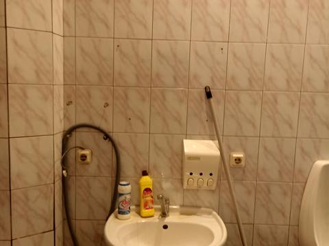 комерційна за адресою Пастера вул., 12