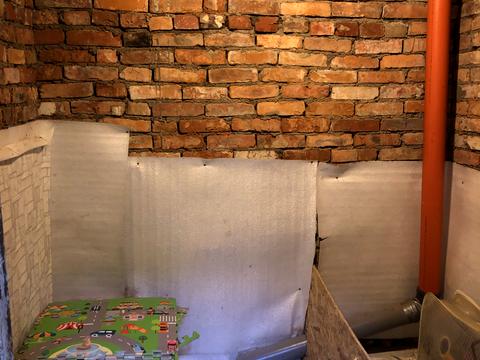 будинок за адресою с. Бахматівці, Набережна, 9