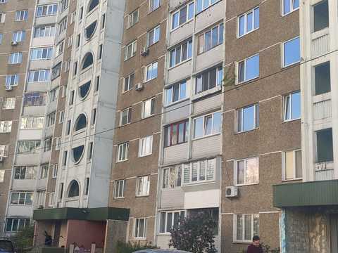 квартира за адресою Каштанова вул., 12-Б