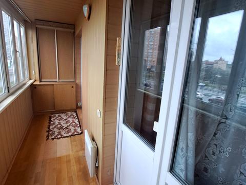 квартира за адресою Володимира Івасюка просп. (Героїв Сталінграду), 11