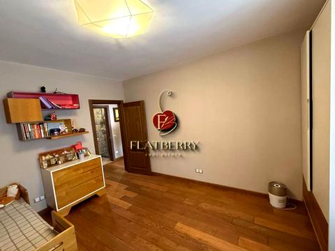 квартира за адресою Межигірська вул., 28